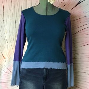 Suzette multi-colored, long sleeved t-shirt